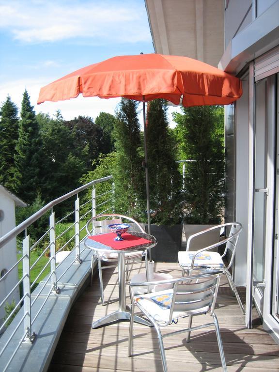Haus Lorenz, Ferienwohnungen Immenstaad am Bodensee Exterior foto